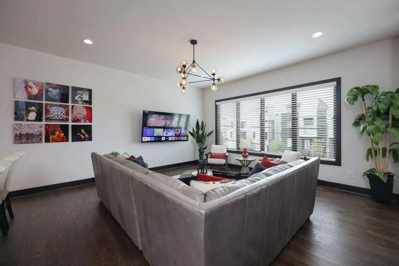 Holiday home Two Townhomes- Rooftop Lounge- Hot Tub- City Views Nashville